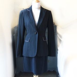 Tahari black & pink pinstripe career blazer sz 4